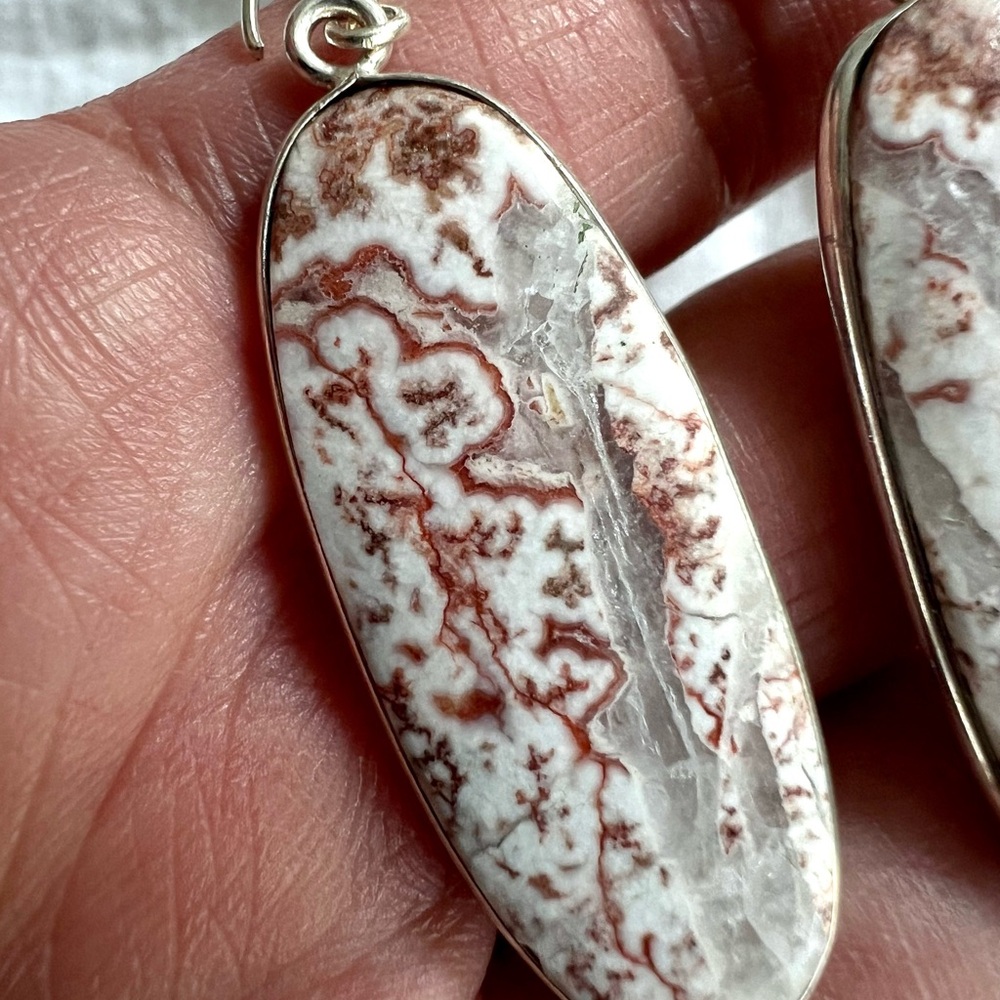 925 Quartz Vein in Crazy Lace Agate Earrings - Picture 5 of 9